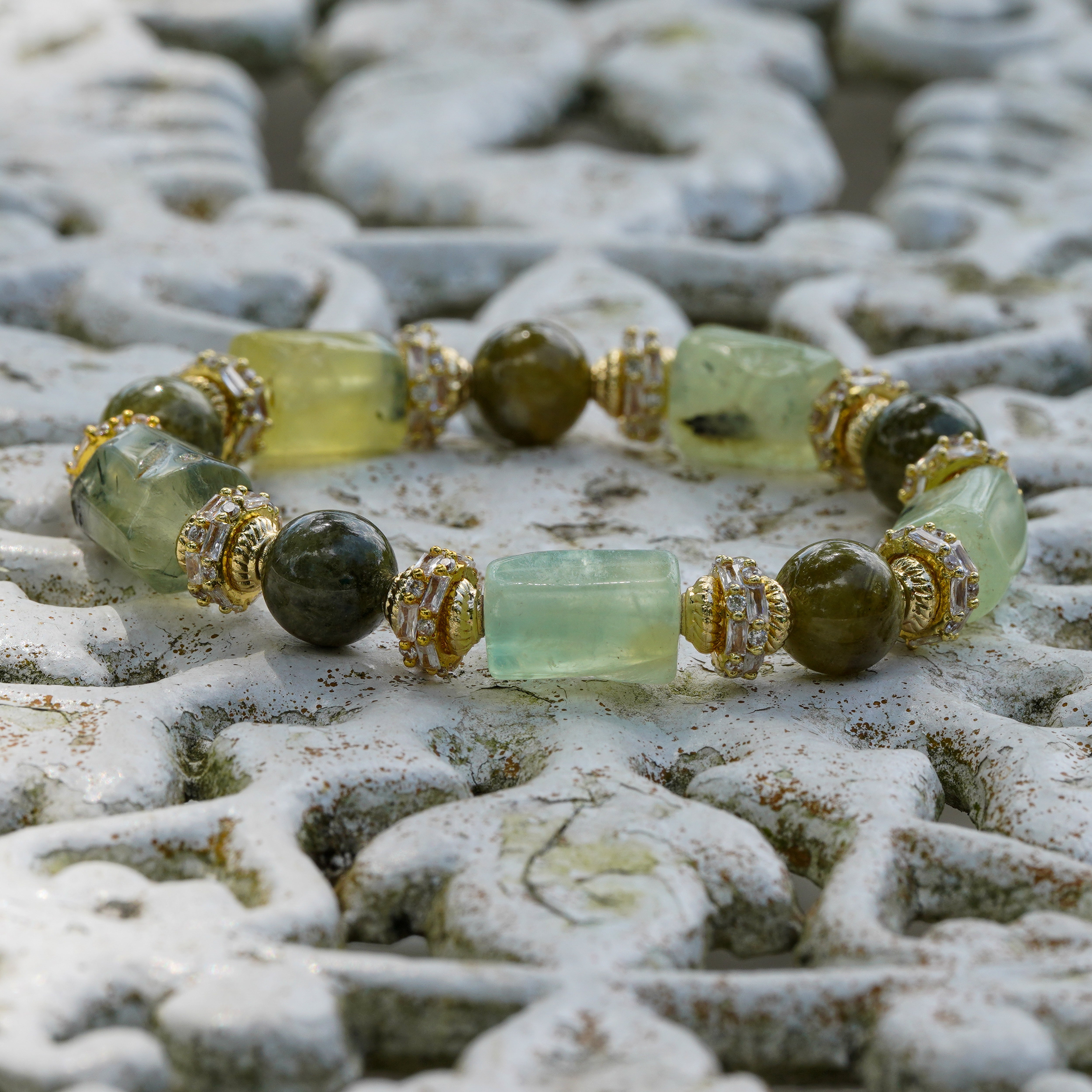 The Five Elements: Which Feng Shui Crystal Is Yours?