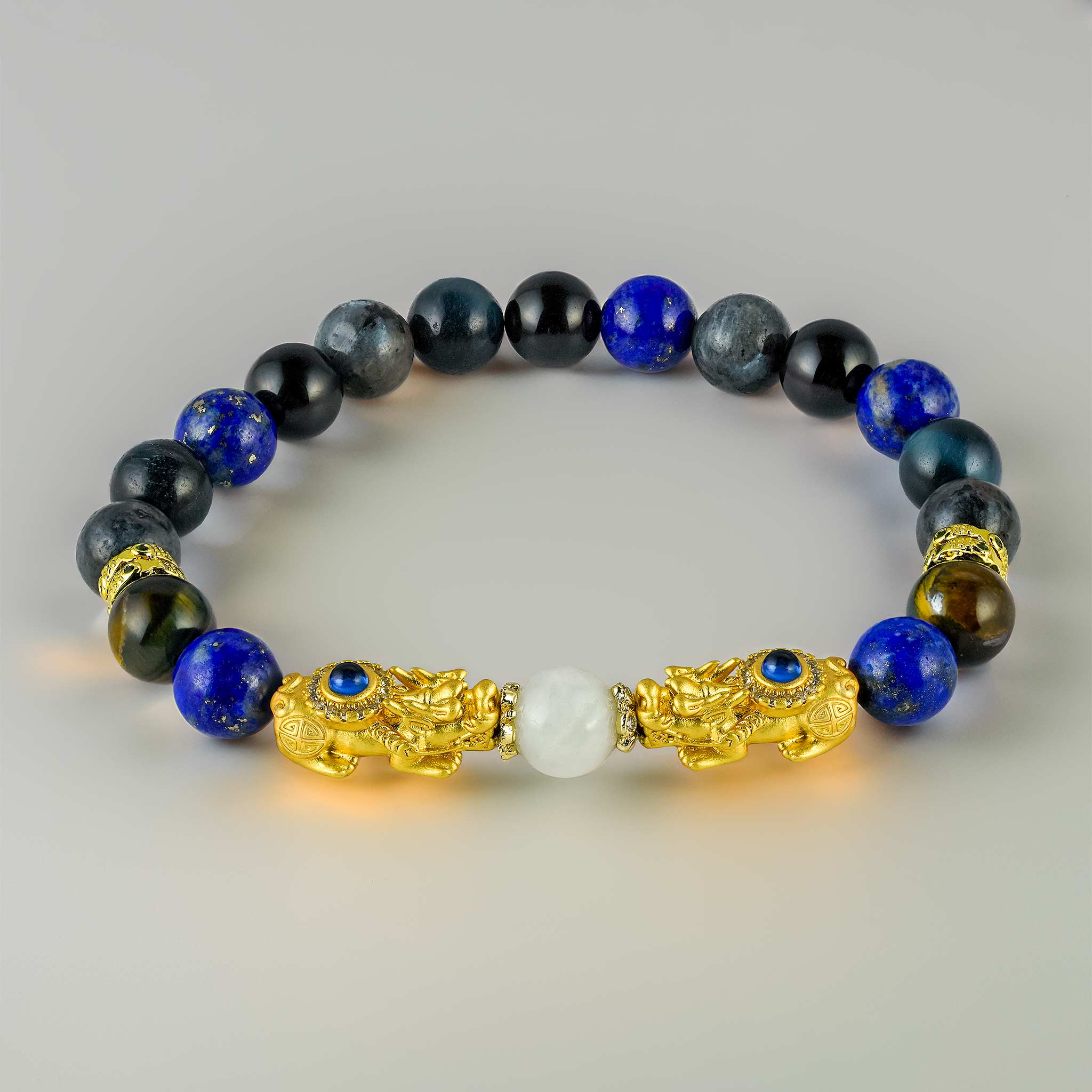 Secret Guardians: Twin Jewelled Pixius — Silk Road